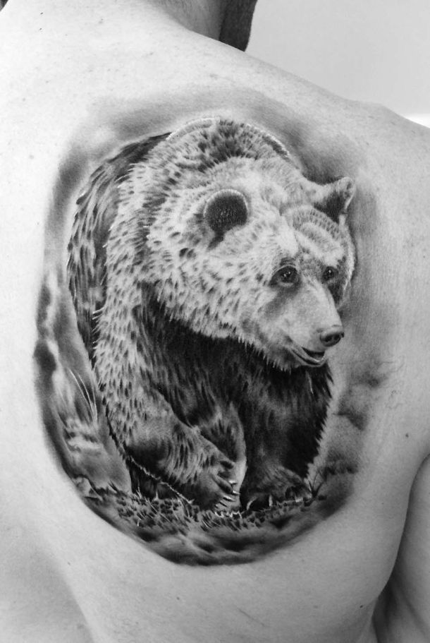Bär auf dem Rücken, Tattoo-Design