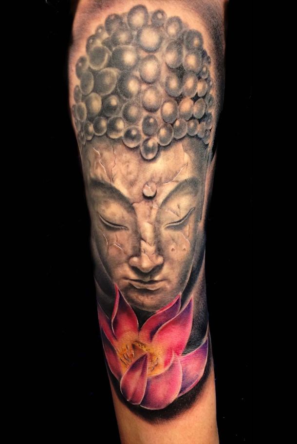 Buddha und Lotus auf dem Arm, Tattoo-Design